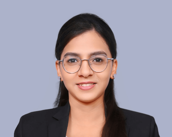 Darshika Tak headshot | Digital Marketing Specialist | Truth Tree